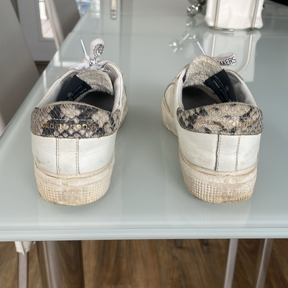 Golden Goose Sneakers - Picture 2 of 6